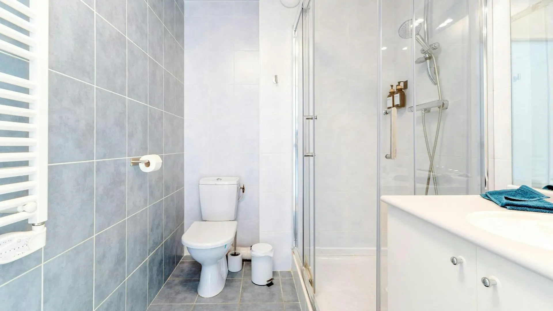 Apartment T2 Confort Lyonnais Metro Republique Garage Ferme Villeurbanne